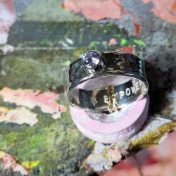 'Empowerment' lavender gem size 'O'